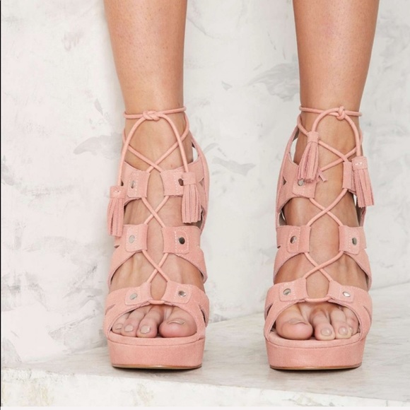 NIB Blush Pink Chunky Heel Platform Ghillie Sandal - Picture 2 of 5